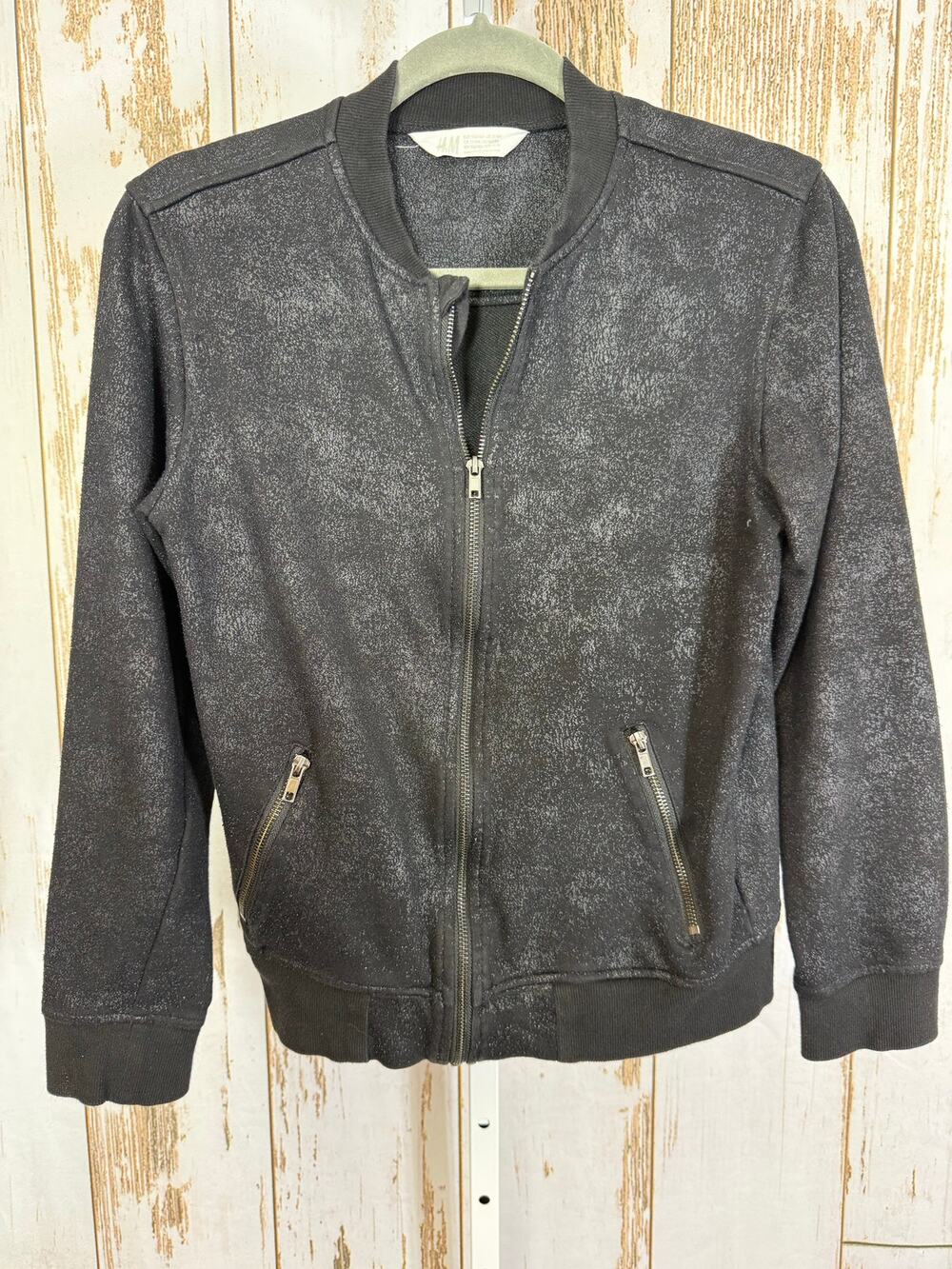 H&M, Black Sweatshirt Jacket. Size 12-14Y. In excellent condition!